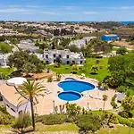 Happy House In Clube Apartamento *