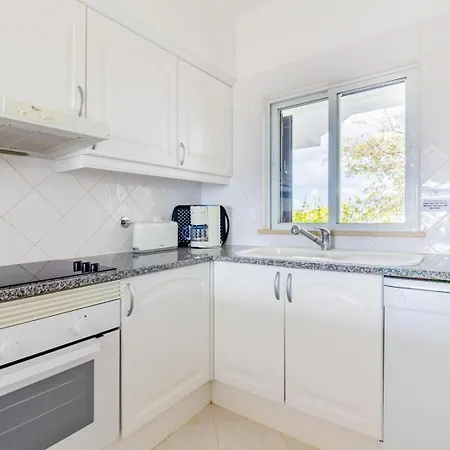 Apartment Happy House In Clube