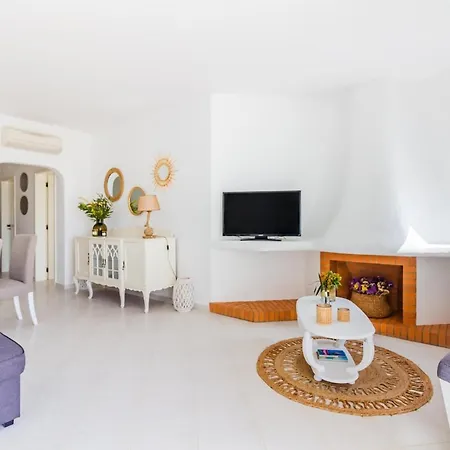 Διαμέρισμα Happy House In Clube Αλμπουφέιρα